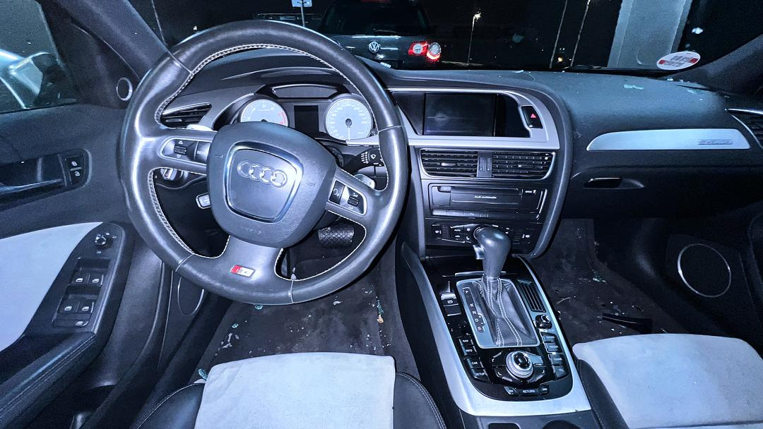 Vůz na náhradní díly Audi A4 S4 8K avant 2011 CAKA MSE LZ9Y - 7