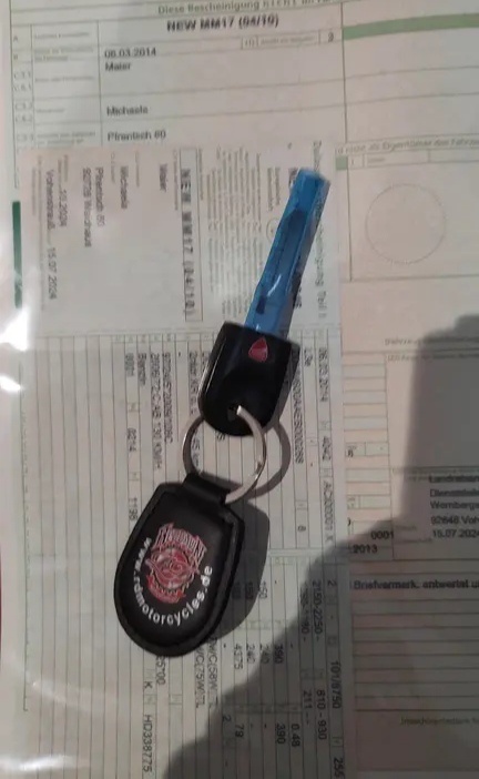 Ducati monster 1200 S - 7