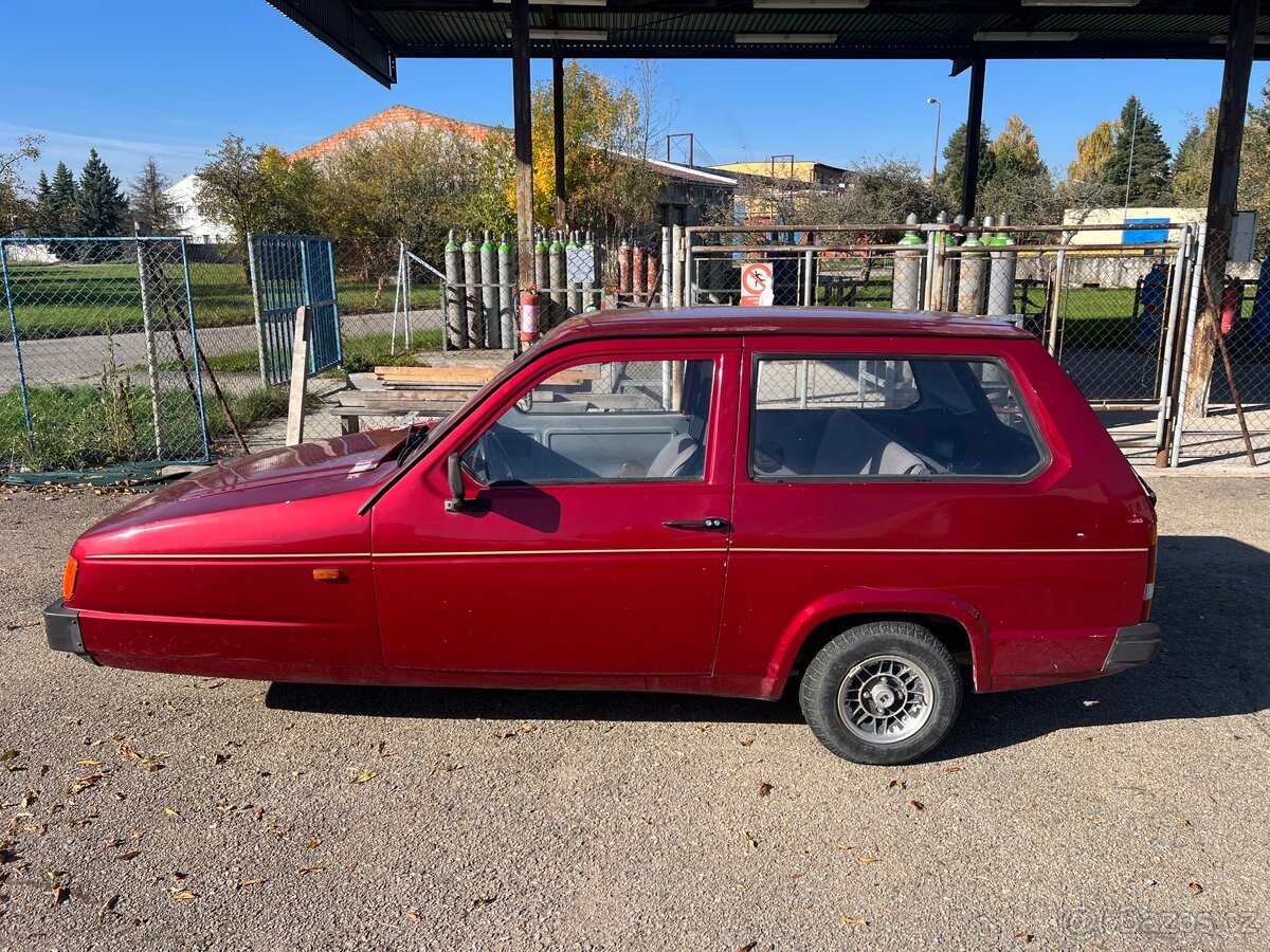 Reliant Robin - 7