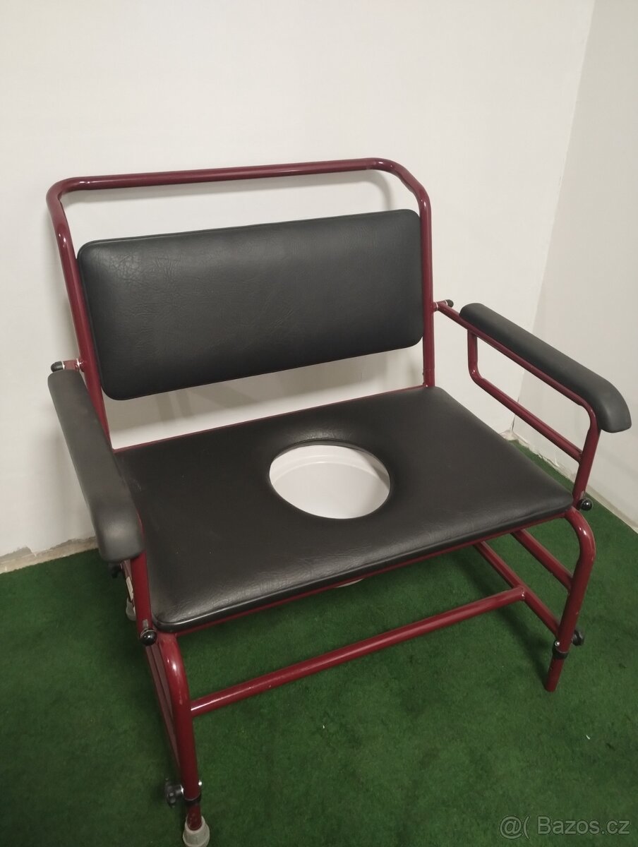 WC křeslo XXL pro bariatrické pacienty - 7