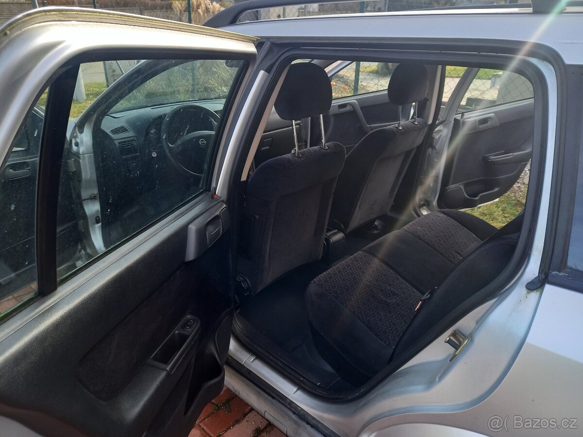 Opel Astra - 7