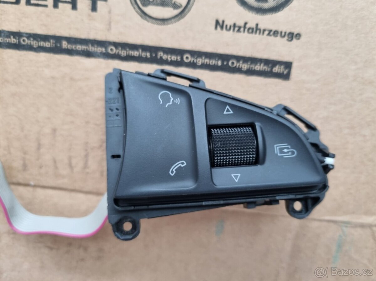 TLACIDLA NA MULTIFUNKCNY VOLANT OCTAVIA SUPERB KODIAQ - 7