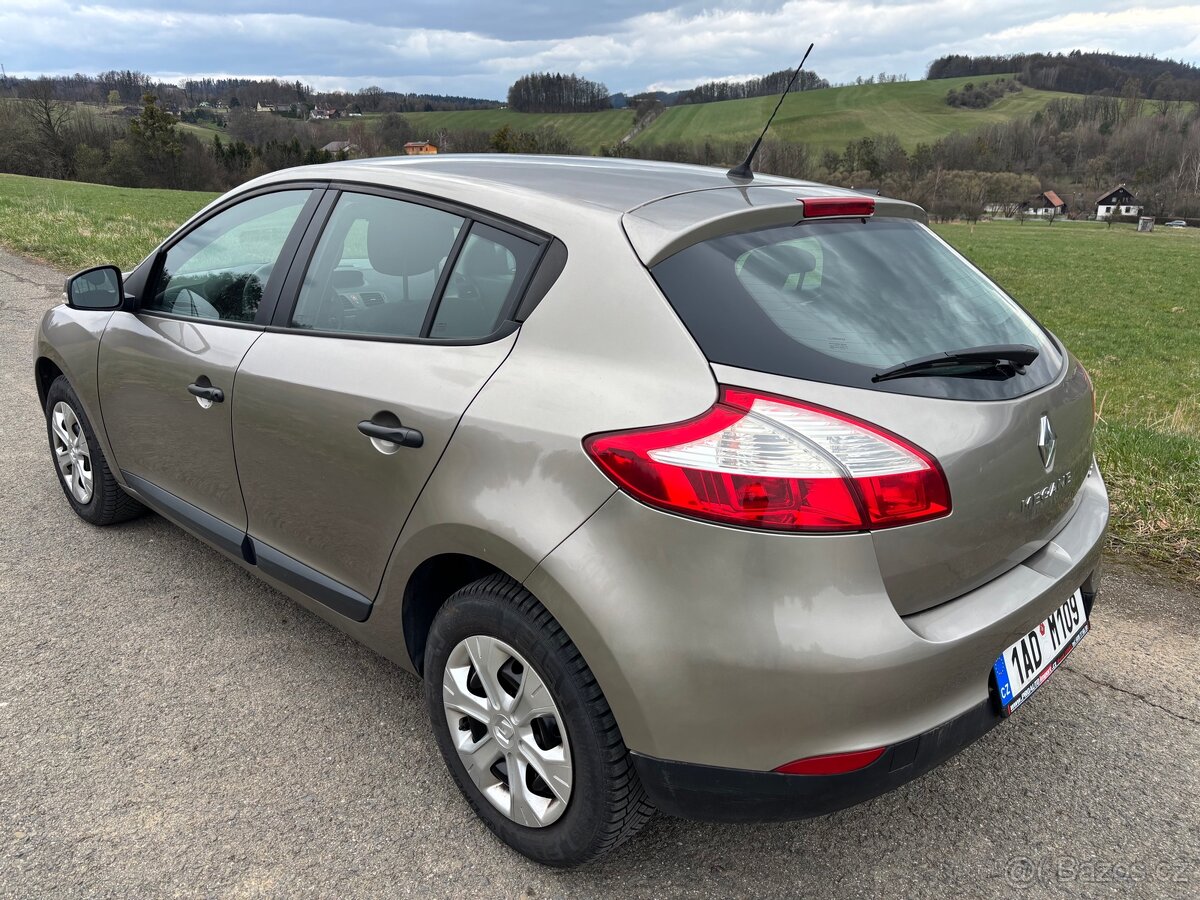 Renault megane 1.5dci,63kw,mod.2011,naj:73tkm - 7