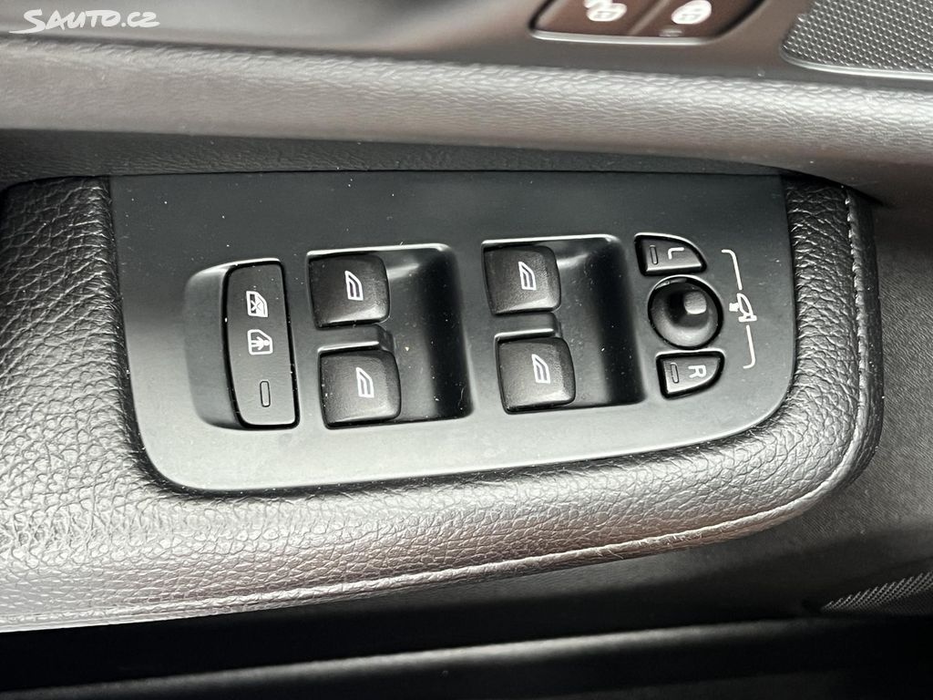 🚗 Volvo V60 2.0 D4 INSCRIPTION AUTOMAT ALU - 7