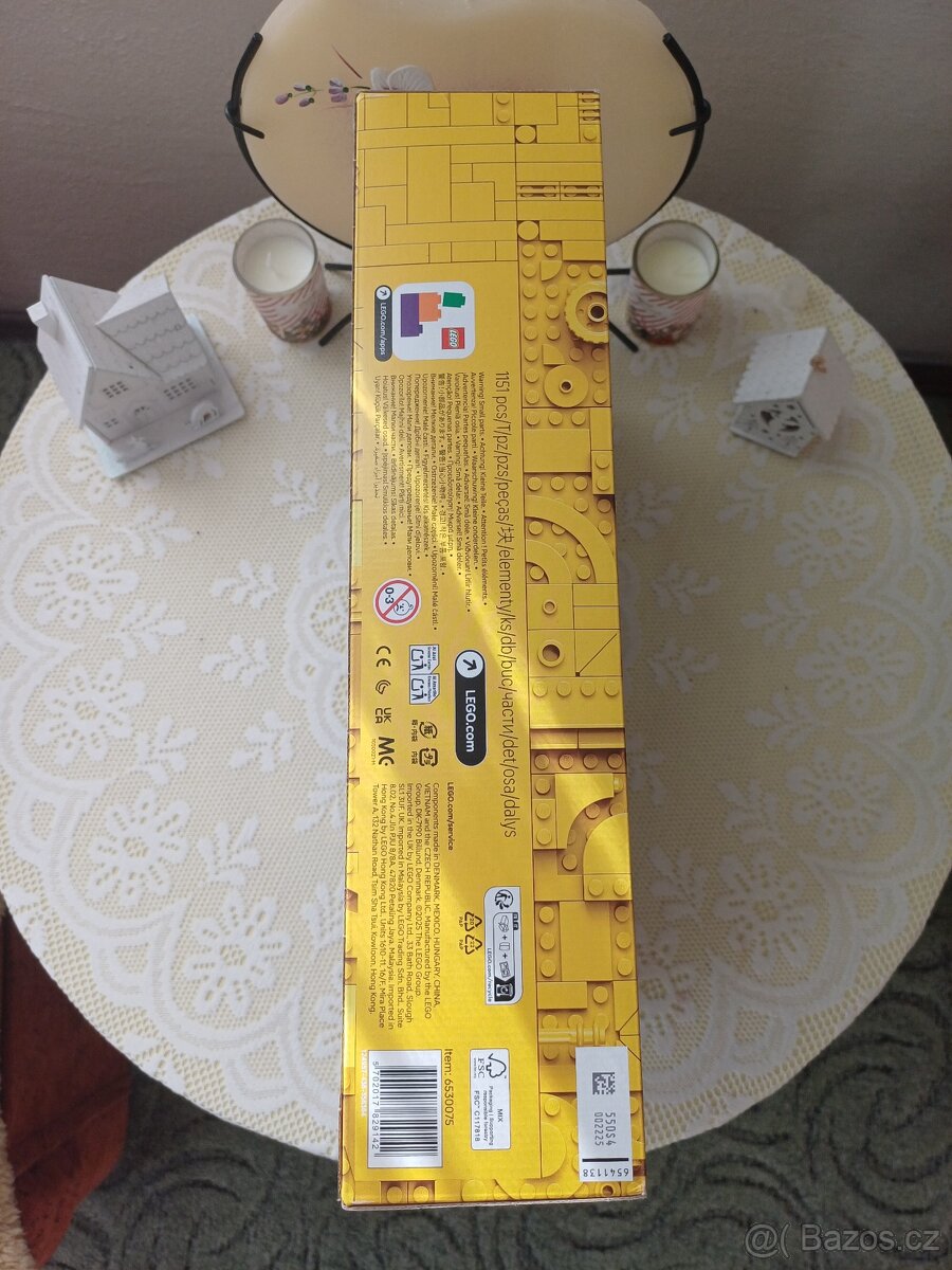 LEGO® ICONS 10355 Blacktron Renegade - 7