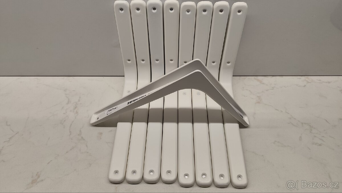 Konzoly na police - regály - 7