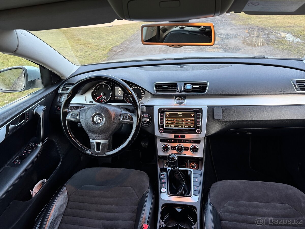 Volkswagen Passat B7 2.0 tdi - 7