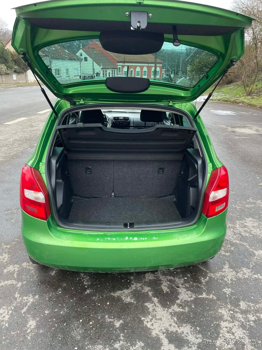 Škoda Fabia 1.2 hatchback 51kw benzín - 7
