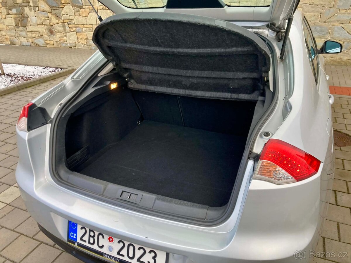 Renault Laguna 3 2.0dci - 7