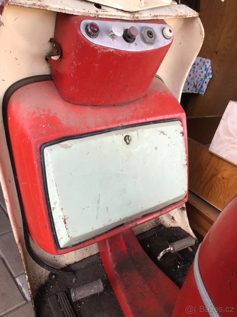 Skutr Tatran Manet S100 - 7