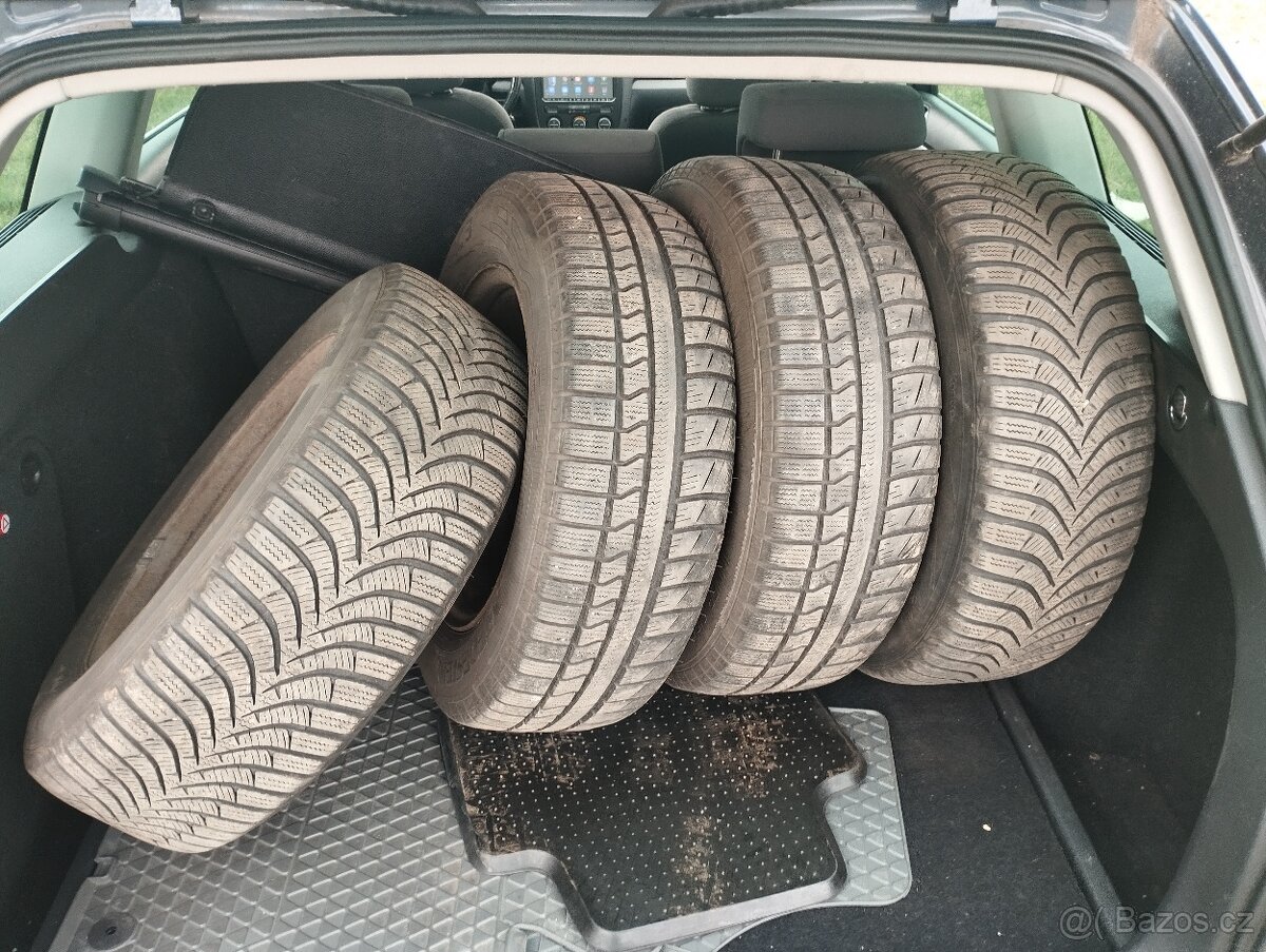 VW GOLF 5 1.4 TSI 103 KW,HIGLINE Variant Kombi , NOVÁ STK DN - 7