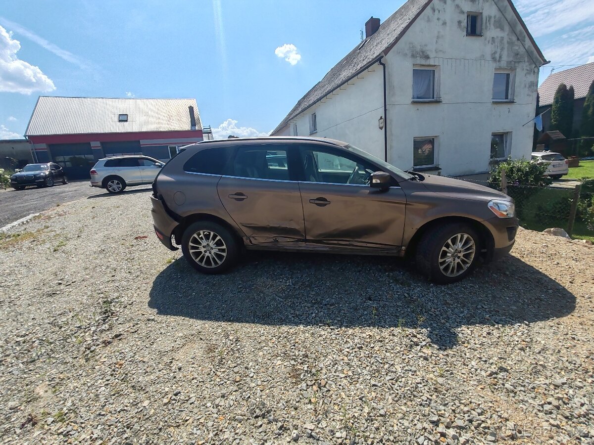 Volvo XC60 2.4D 120kW,automat,AWD D5 2009 - 7