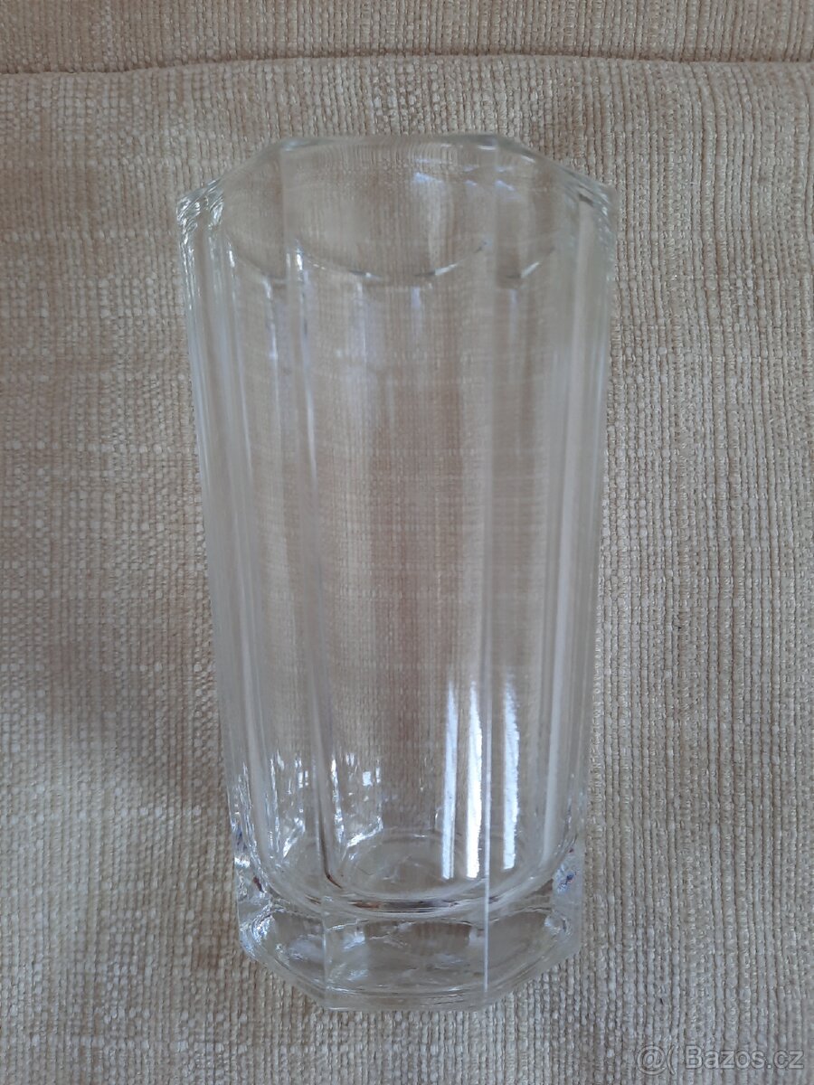Různé sklenice - 7