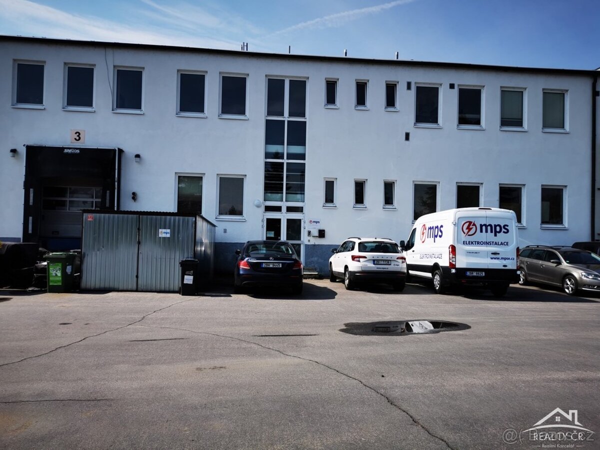 Pronájem kanceláře v průmyslové zóně - 7