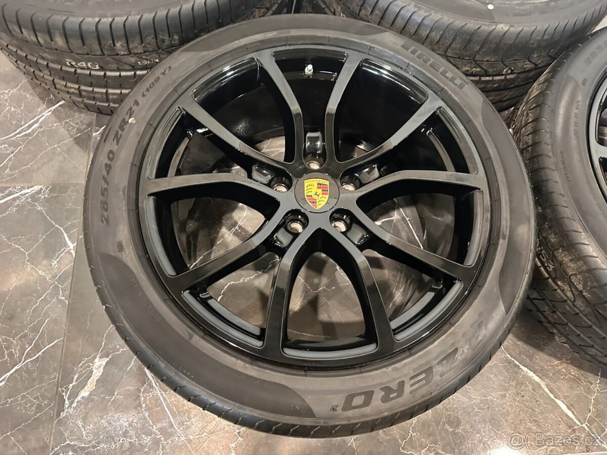 original Cayenne Porsche E3 9Y Exclusive r21 - 7