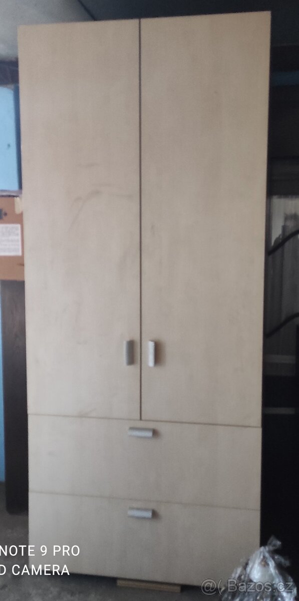 Kvalitní skříň - 7