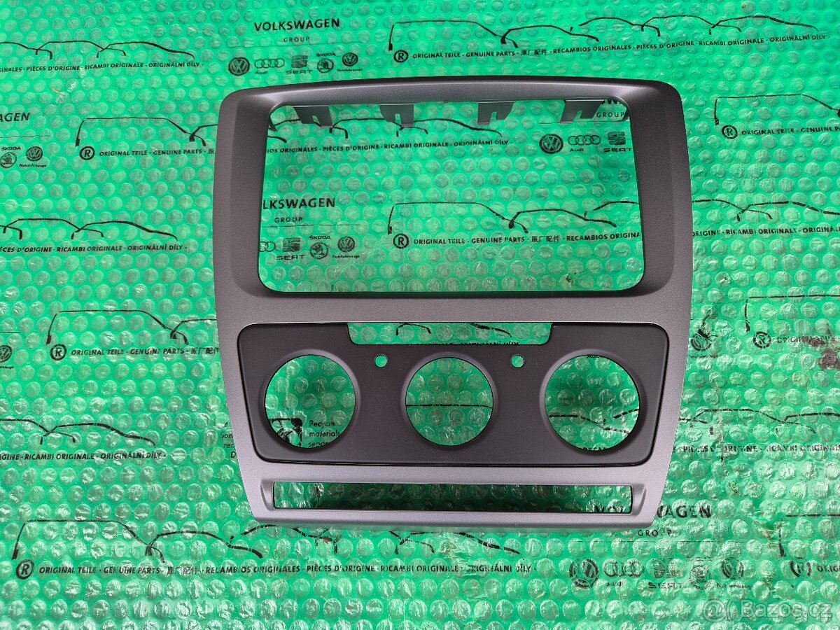 krytka spínačů rámečekautorádia 1Z0858069CB1AR - 7