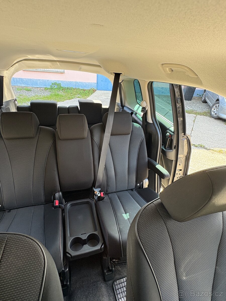 MAZDA 5 - 1.6 CD TAKUMI diesel - 85kw , 7 míst , 2014 - 7