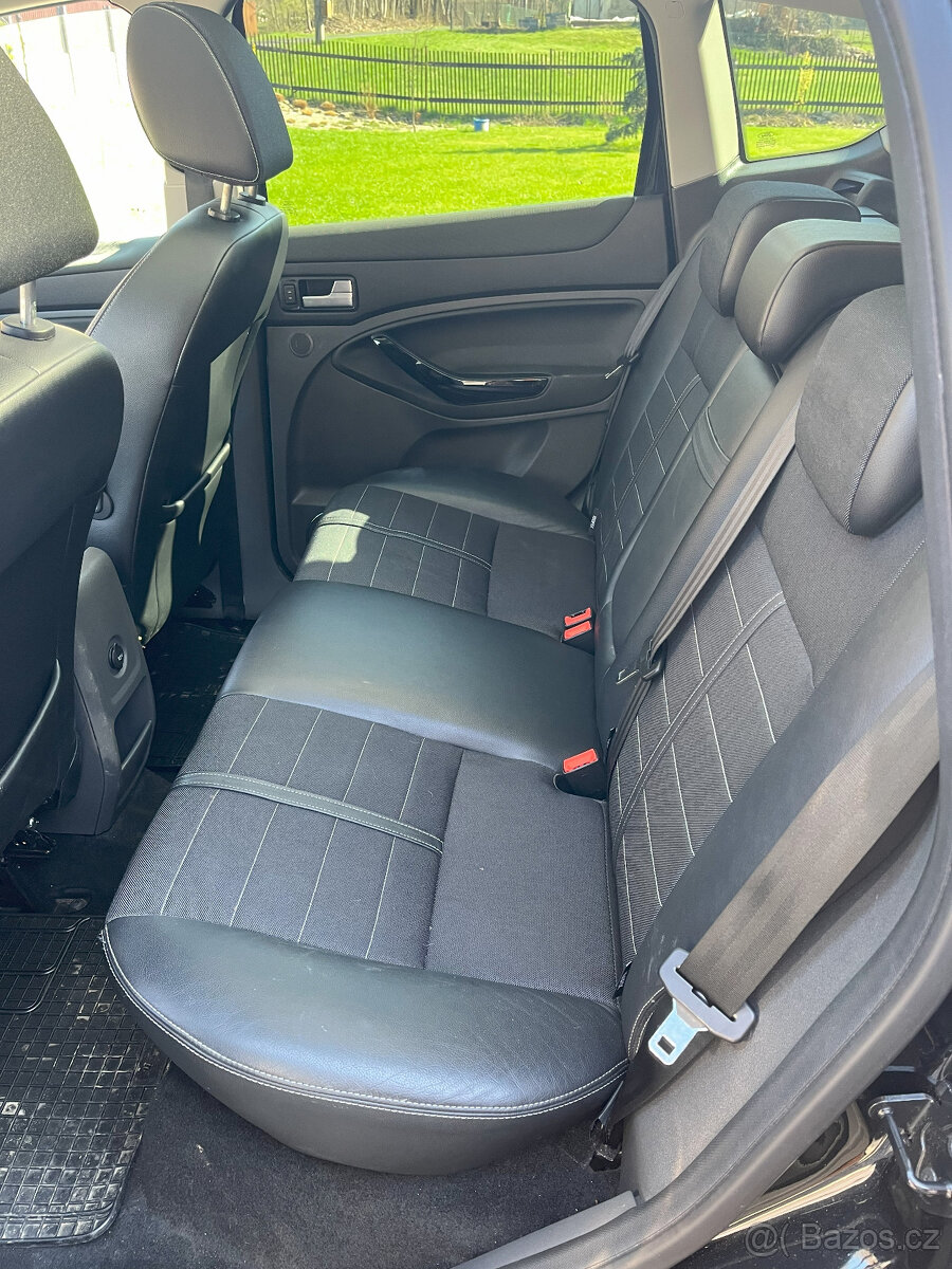 Ford Kuga 2.0 TDCi, 4x4 - 7