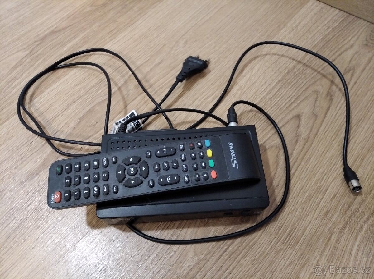 TV Panasonic + set-top box - 7