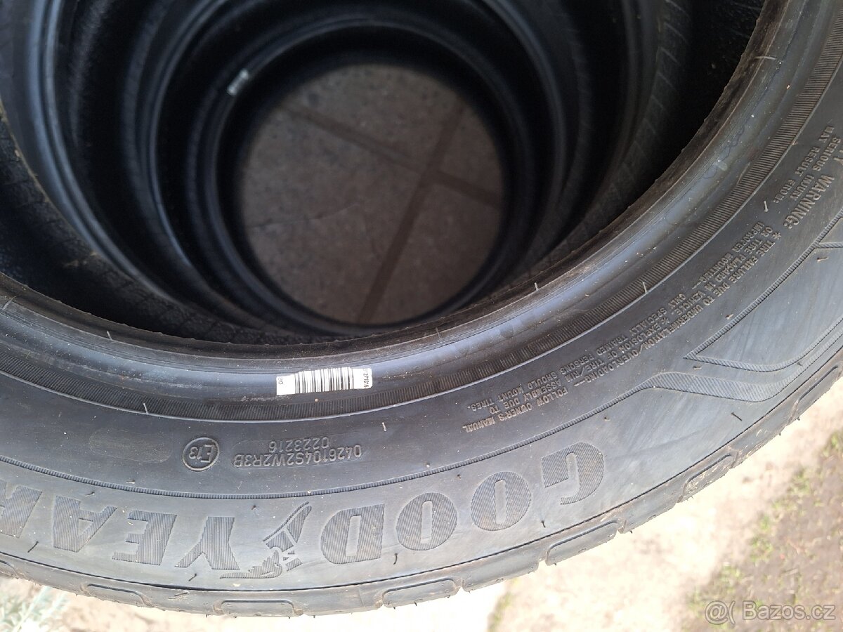 Pneu letni 205/55 R17 - 7