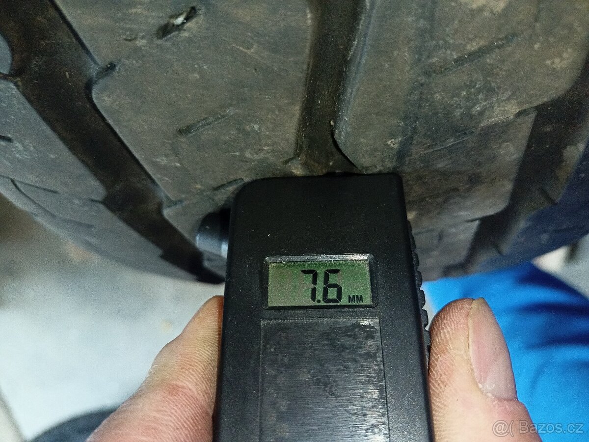 Prodám 3 x páry dodávkových pneu 225/75/16 C - 7