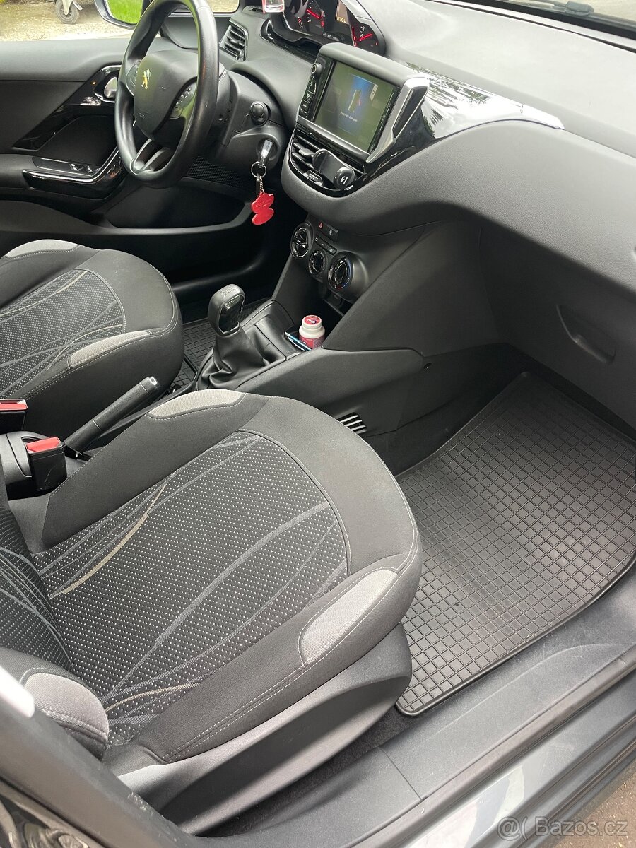 Peugeot 208 1.4 HDI - 7