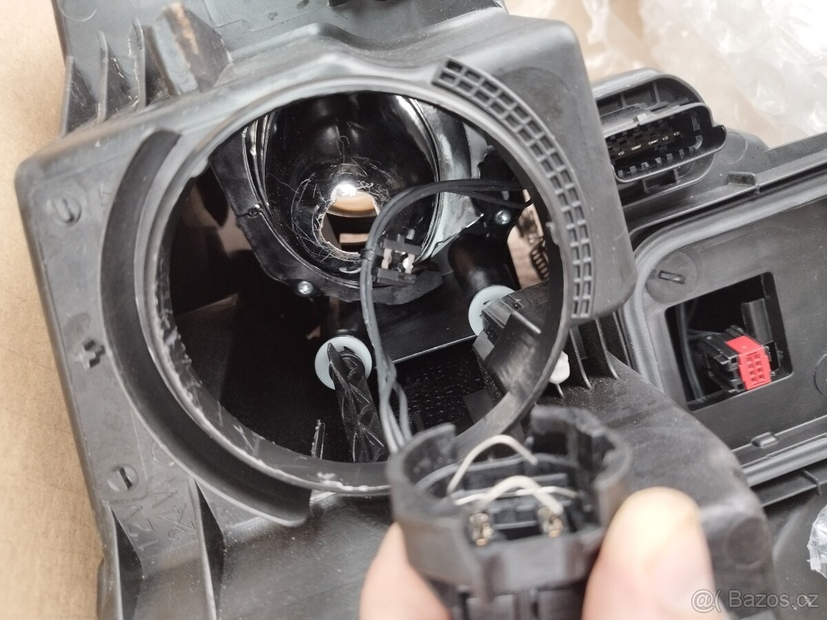 Levý světlomet Renault Megane 4 - 7