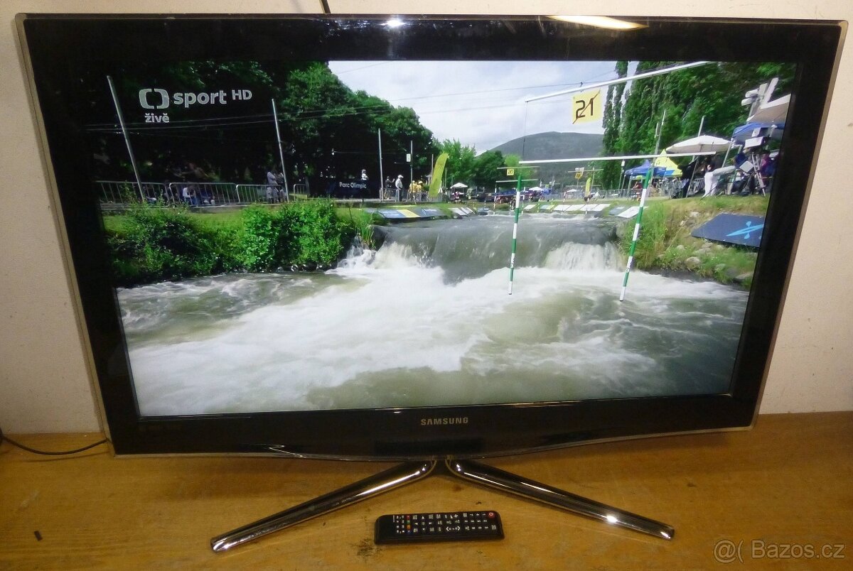 Full HD LCD televize 93cm SAMSUNG, nemá DVBT2 - 7