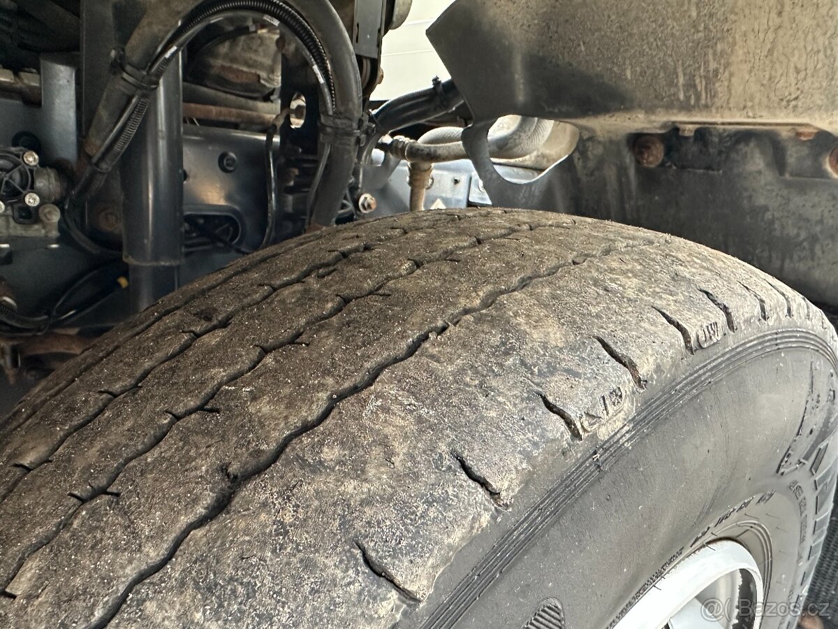 Renault Midlum AUTOMAT MĚCHY ŠKRÍŇ E6 - 7