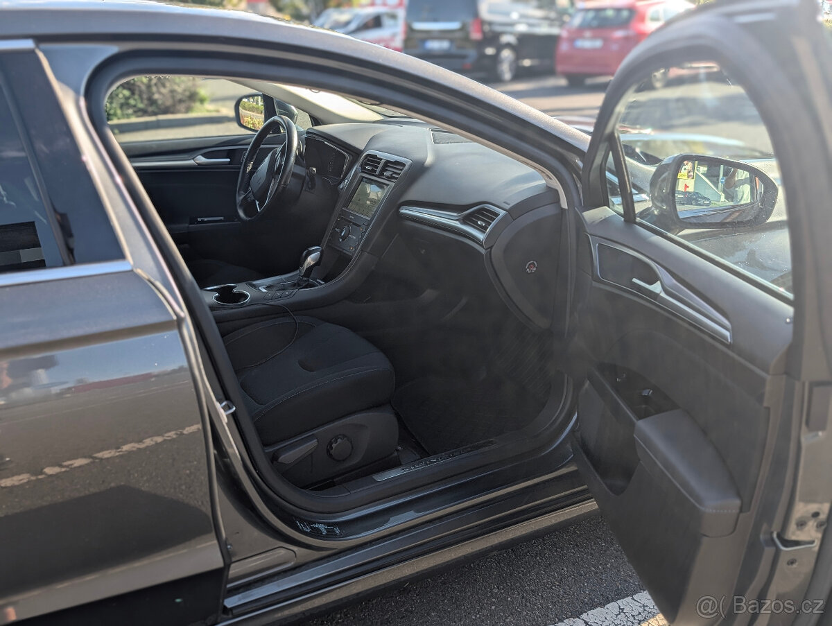 Ford Mondeo 5 facelift bez adblue, titanitým,Full LED,170xxx - 7