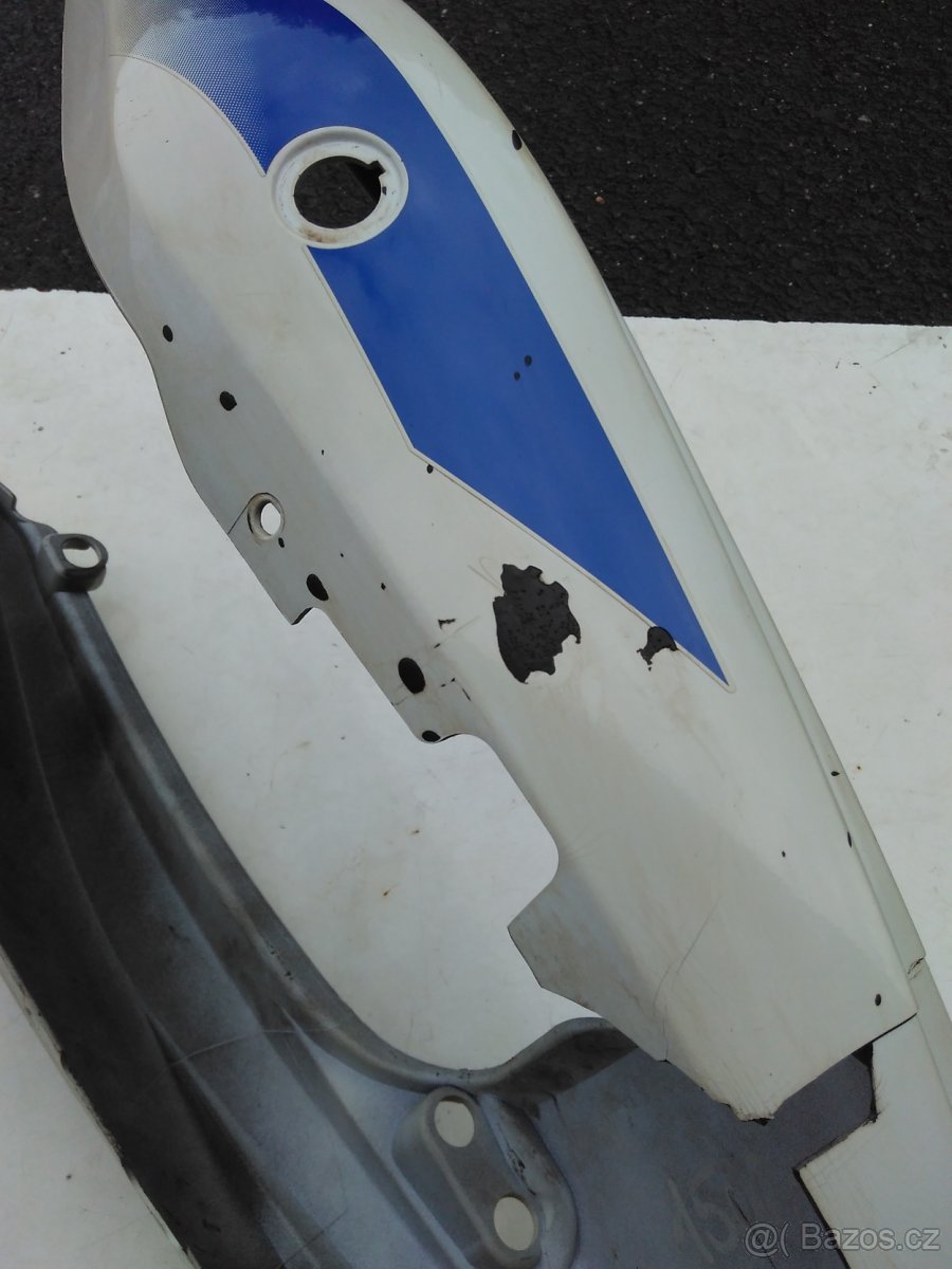 plast Suzuki GSX 1400 - 7