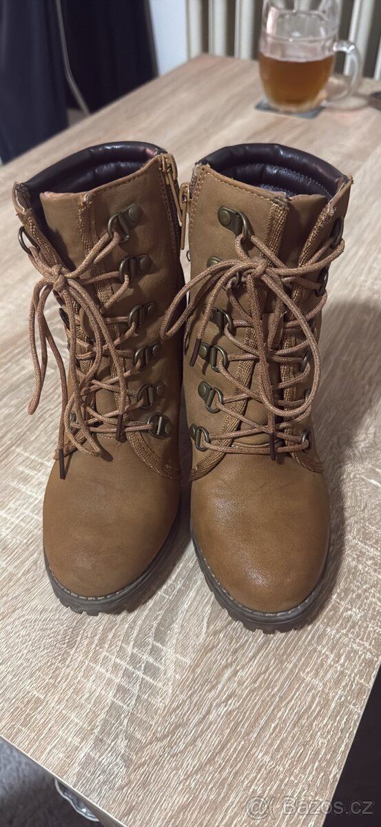 Dámské vysoké boty vel.36 - 7