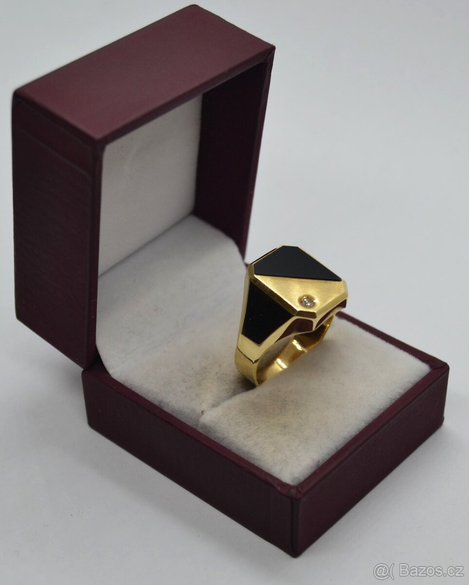 Zlatý pánský prsten s briliantem - 7