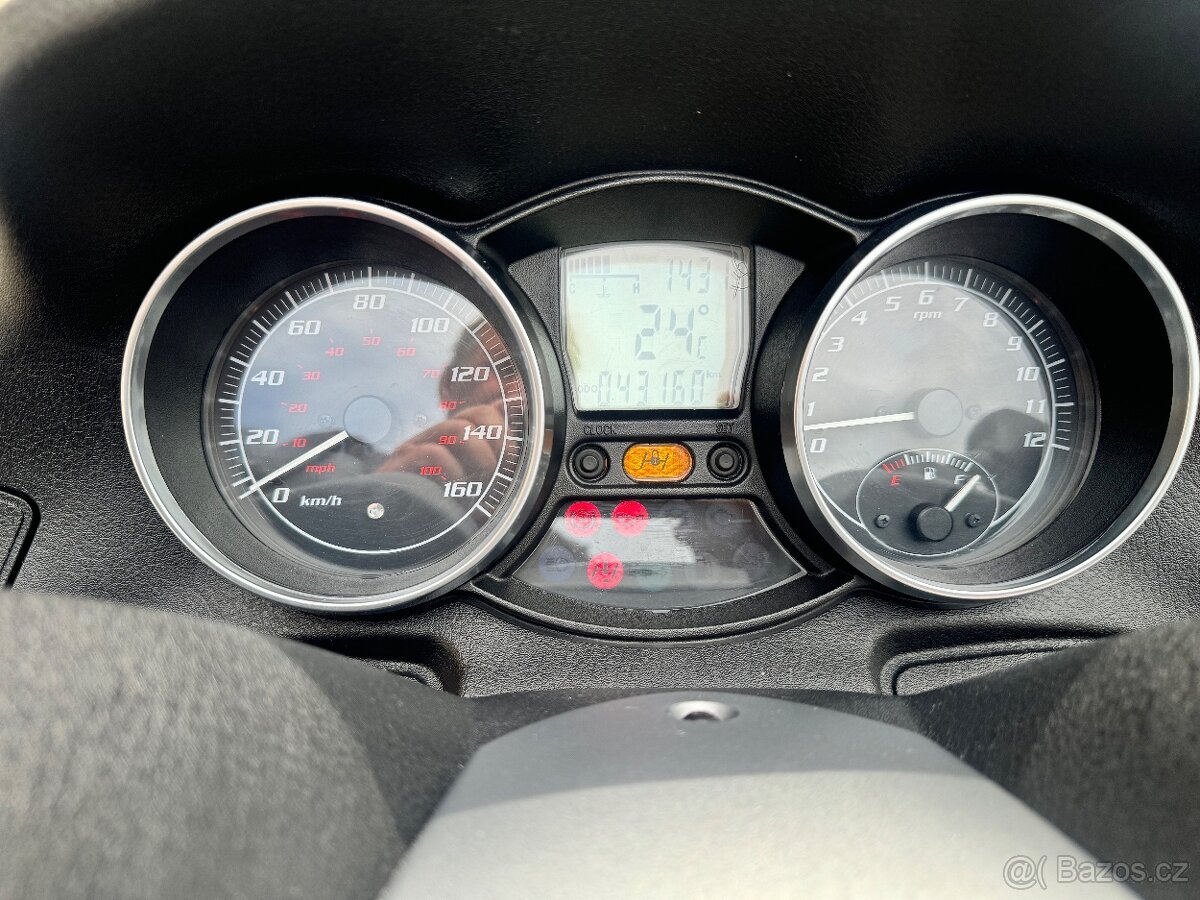 Piagio MP3 125cm - 7