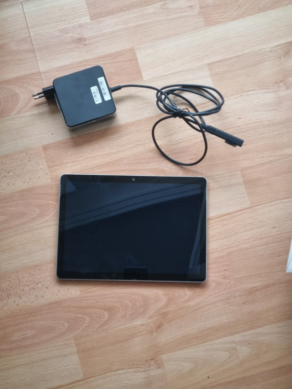 Tablet MS Surface Go 2, CPU M3-8100Y 4GB / 64GB SSD⭐ - 7