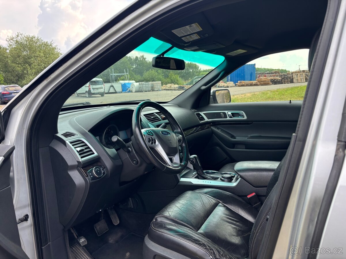 Prodám Ford Explorer 3,5L V6 216kW LPG, 7 míst, nová STK - 7