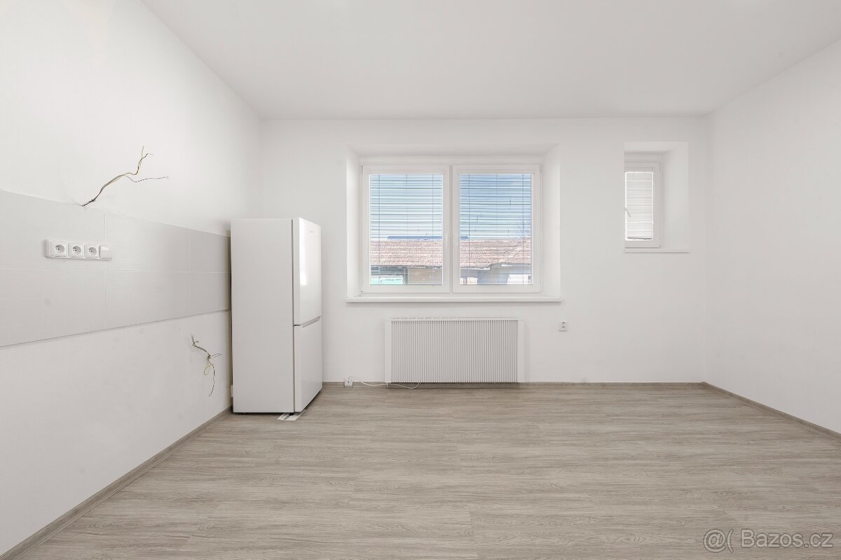 Prodej RD 4+1 (243m2), pozemek 907m2, Kuřim, Tišnovská - 7