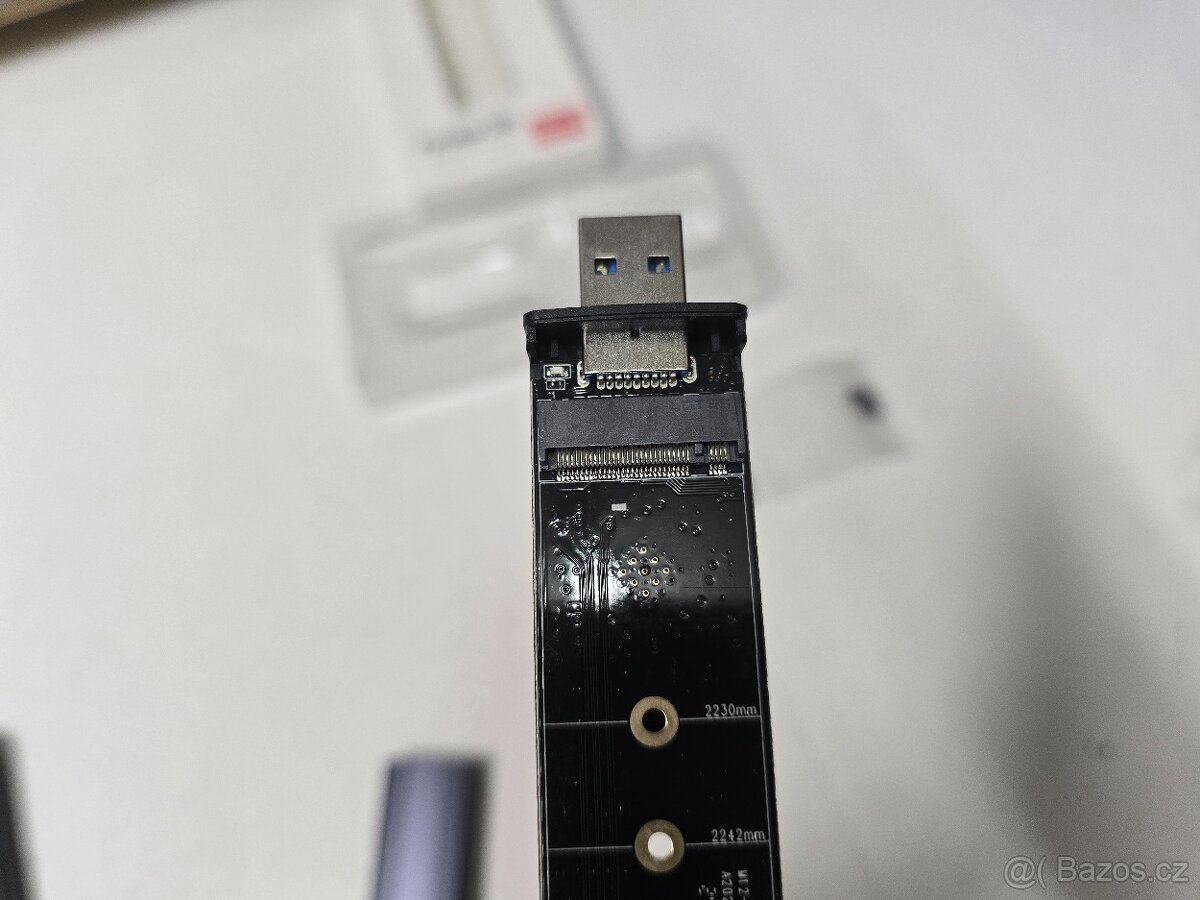 Přenosný SSD M.2 USB3 + USB-C adaptér NVME/SATA nový - 7