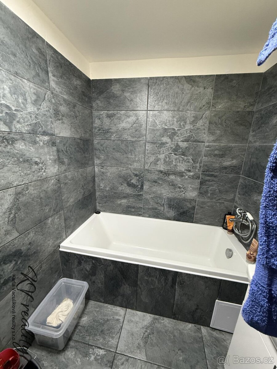 Prodeje bytu 2+kk o CP 40 m2, město Vsetín, ul. Tyršova - 7