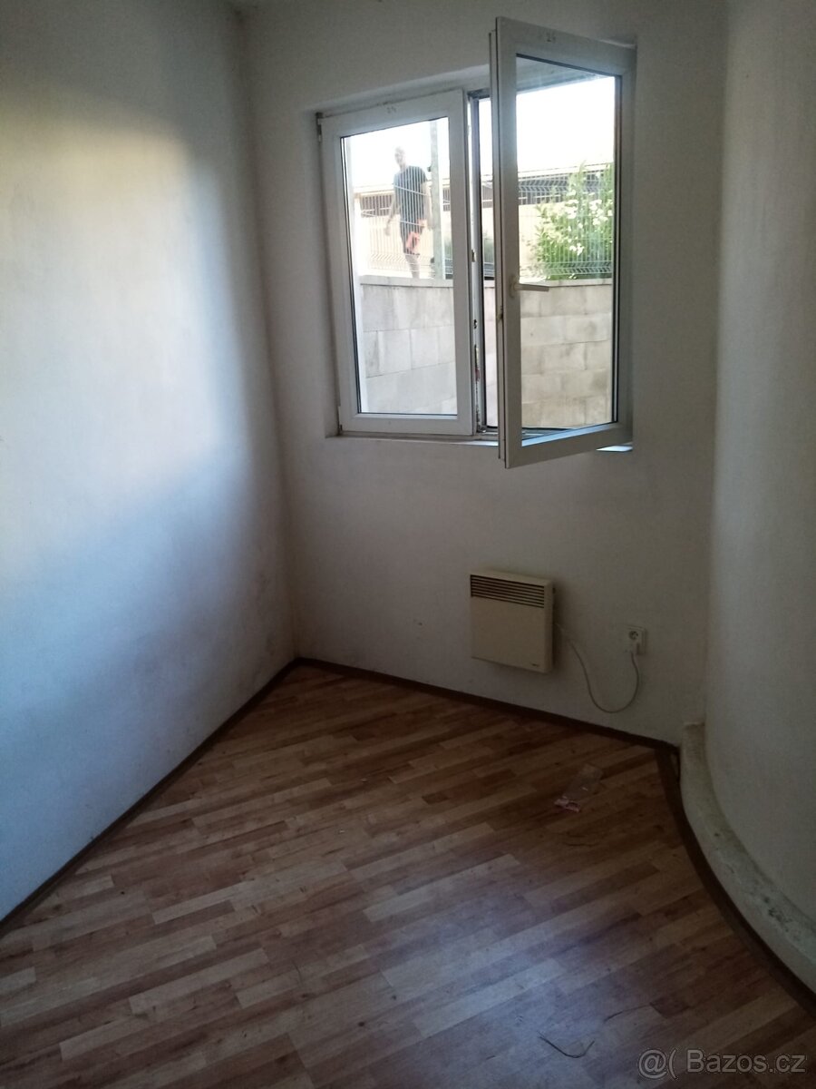 Pronajmu MINI Garsonku v Děčíně LEVNĚ - 7