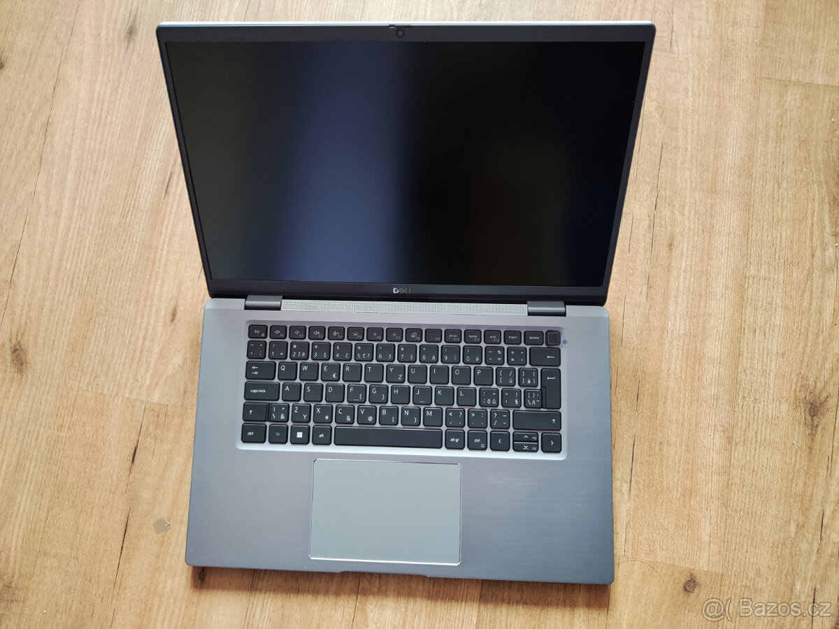 Ultrabook Dell Latitude 7520 i5-1145G7 16GB DDR4 512GB SSD - 7