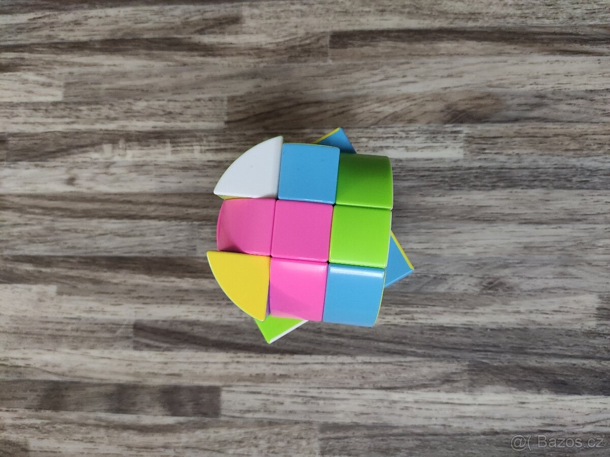 Interaktivní hračky, Rubikova kostka, autíčka - 7