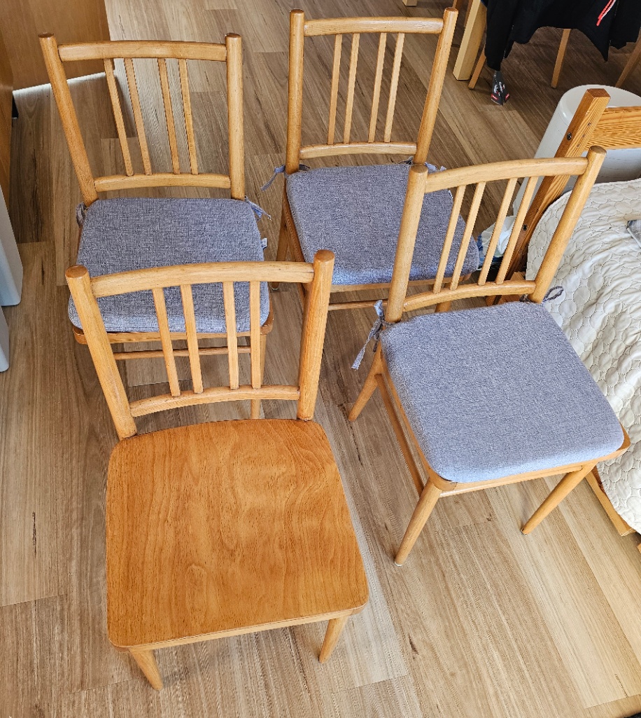 Prodám 4 židle TON - 7