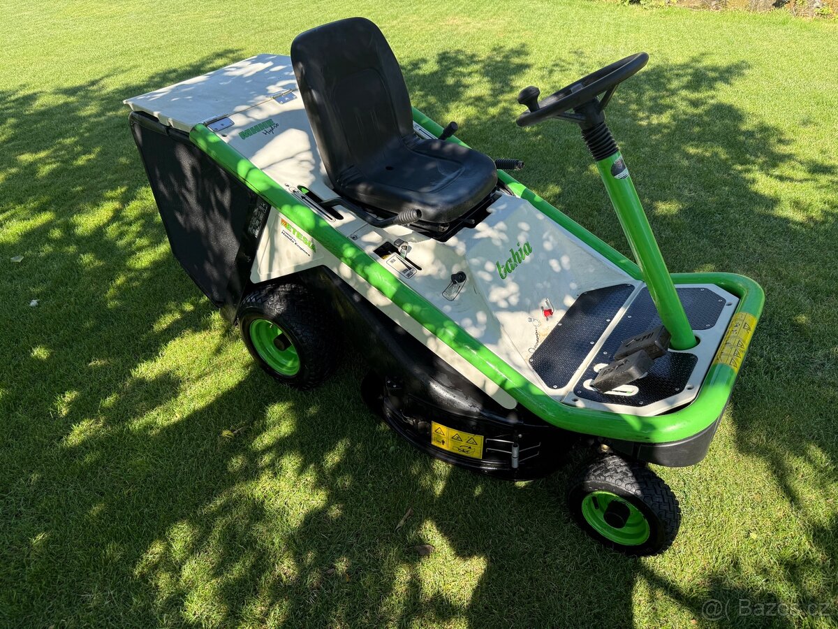 Zahradní traktor ETESIA - 7