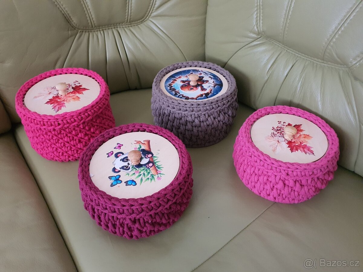 sbírka - sada háčkovaných úložných košů - 7