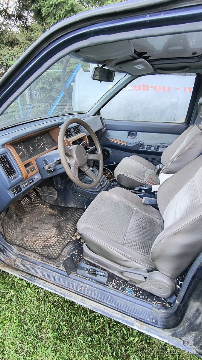 Nissan Terrano 1 - 7