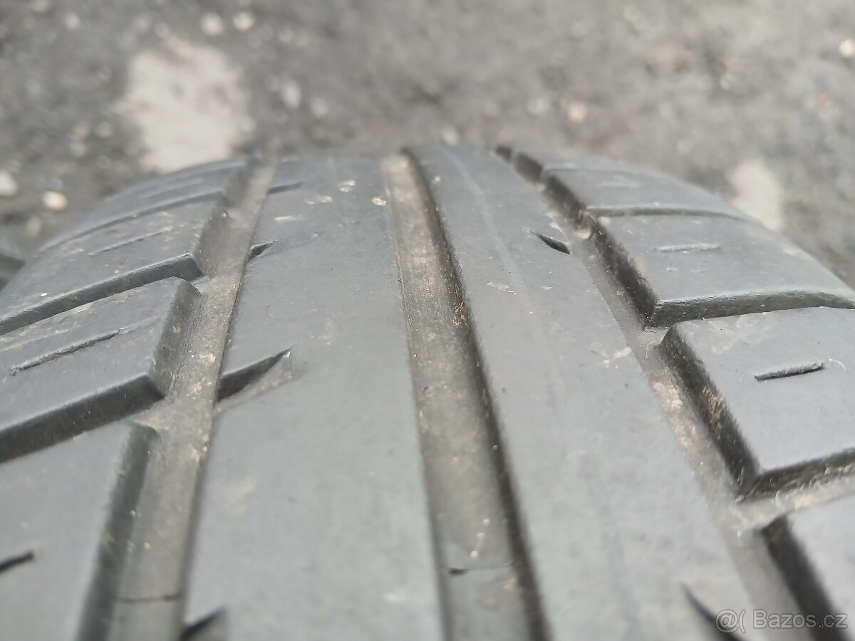 Prodám sadu kol Nissan 165/70R14 letní - 7