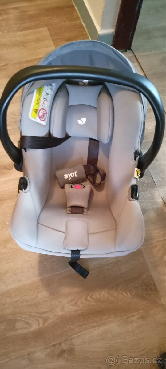 Dětský kočárek - 7