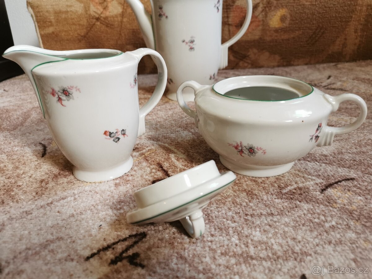 Starý kávový servis RFH Chodov s květinovým motivem - 7